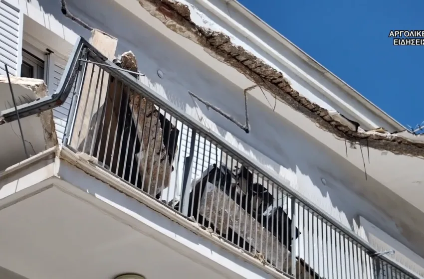  Άργος: Παραλίγο τραγωδία -Κατέρρευσε μπαλκόνι και πλάκωσε 50χρονη