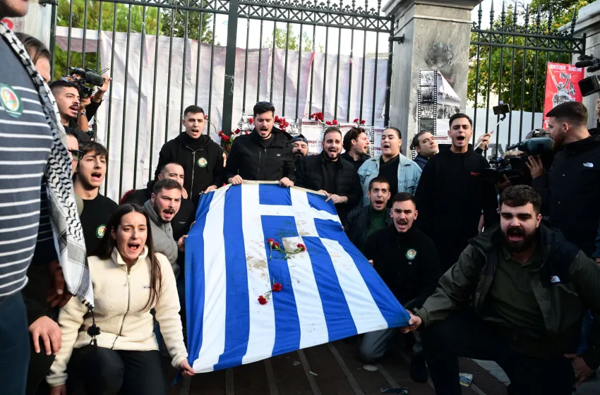  Πολυτεχνείο: Τι απαντά ο Γραμματέας της ΠΑΣΠ Παντείου που προσήχθη από αστυνομικούς