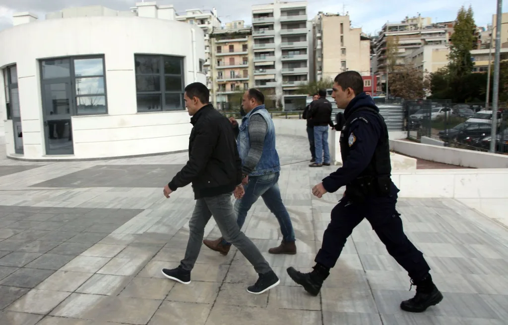 roumanoi koumantareas