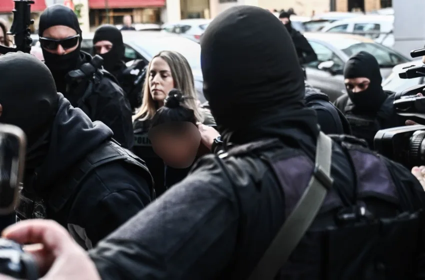  Σαλαμίνα: Η 46χρονη αρνείται τώρα ότι σκότωσε την πεθερά της- Κρίθηκε προφυλακιστέα