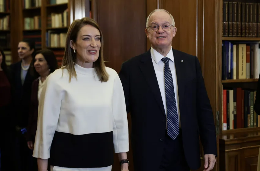  Τασούλας-Μέτσολα: Συζήτησαν για την ειρήνη, την ασφάλεια, τη μετανάστευση και τη δημοκρατία