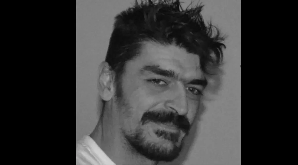 volos nekros 44xronos