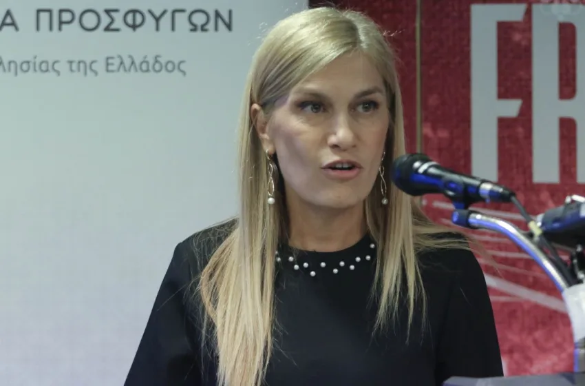  Βολουδάκη για βιβλίο Τσίπρα: Διαβάζω άλλο μυθιστόρημα αυτή την εποχή