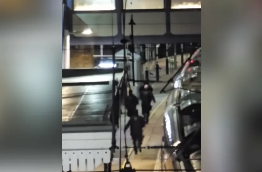 vreatania epithesi stathmos