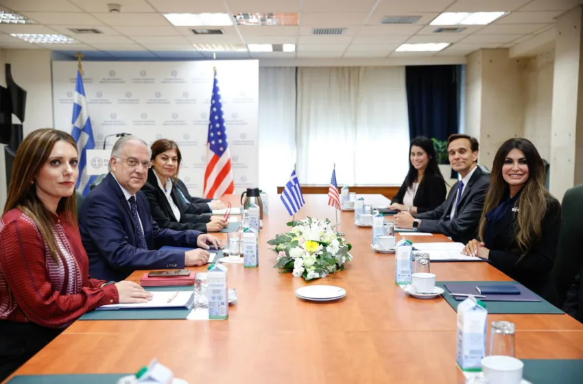  Συνάντηση Θεοδωρικάκου- Γκιλφόιλ: Θα δημιουργηθεί  logistic hub σε Ελευσίνα και Θριάσιο