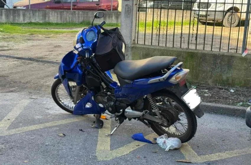  Αγρίνιο: Τραυματίστηκε οδηγός μηχανής delivery μετά από σύγκρουση με αυτοκίνητο