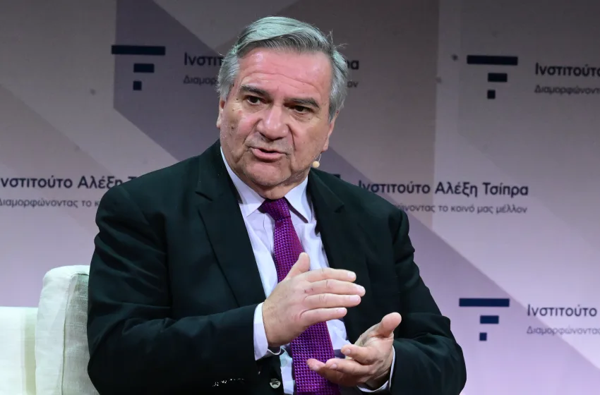  Νέες “φωτιές” στο ΠΑΣΟΚ από Καστανίδη: Ανοίγει δίαυλο με Τσίπρα, κόντρα στη γραμμή Ανδρουλάκη