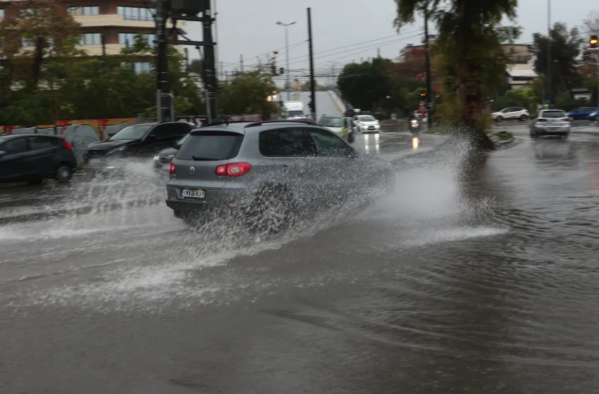  Σε κατάσταση έκτακτης ανάγκης ο Δήμος Αγίου Δημητρίου μετά τις καταστροφές από την καταιγίδα