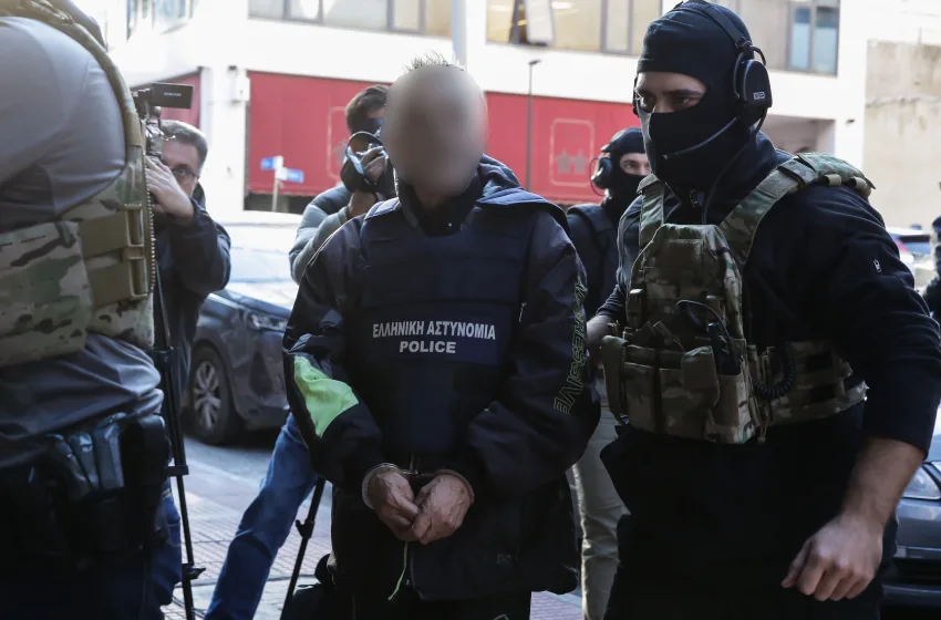  Στη φυλακή ο “Έλληνας Εσκομπάρ” και τρεις συνεργοί του