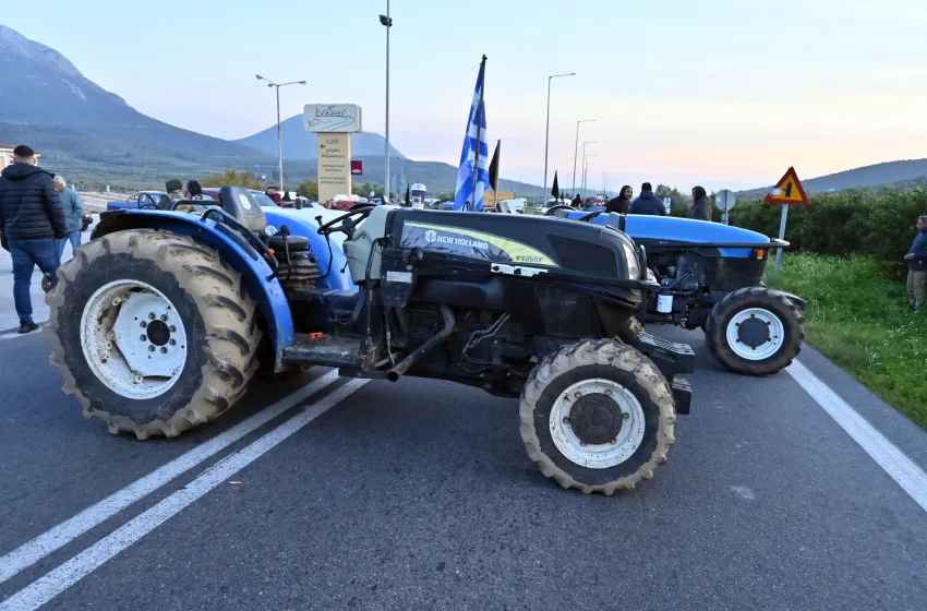  Άνοιξε μετά από 3 ώρες η υψηλή γέφυρα στη Χαλκίδα