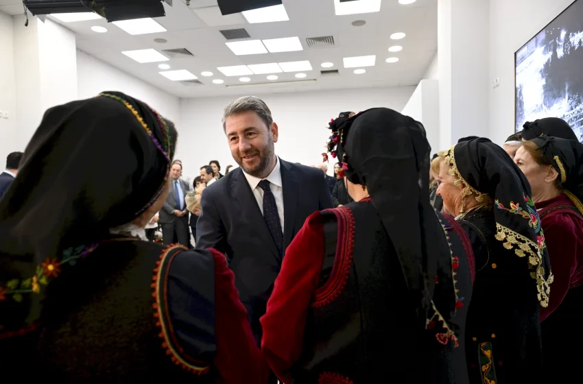  Ανδρουλάκης: Χρέος μας να εργαστούμε για τα προβλήματα της κοινωνίας, να μειώσουμε τις ανισότητες και να προσφέρουμε ευκαιρίες στη νέα γενιά