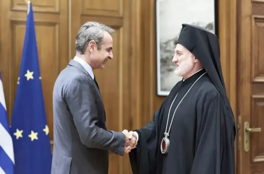  Συνάντηση Μητσοτάκη-Ελπιδοφόρου στο Μαξίμου: Επιβεβαιώθηκαν οι στενοί δεσμοί