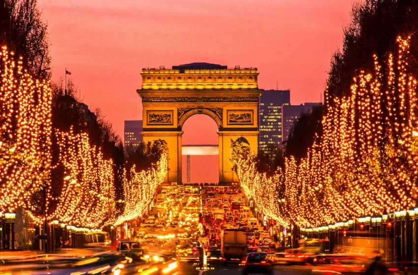  Παρίσι: Ακυρώνεται συναυλία στα Ηλύσια Πεδία λόγω “υψηλής τρομοκρατικής απειλής”