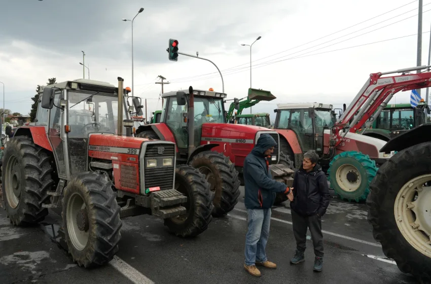  Αγρότες: Βάση διαλόγου και ισχυρές “κόκκινες γραμμές”-Κίνηση καλής θέλησης στις γιορτές αν δεν υπάρξει συμφωνία