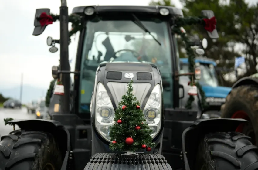  Αγρότες: Πρώτες αντιδράσεις μετά τις ανακοινώσεις για 160 εκατ.-Αύριο Πέμπτη οι τελικές αποφάσεις στα μπλόκα