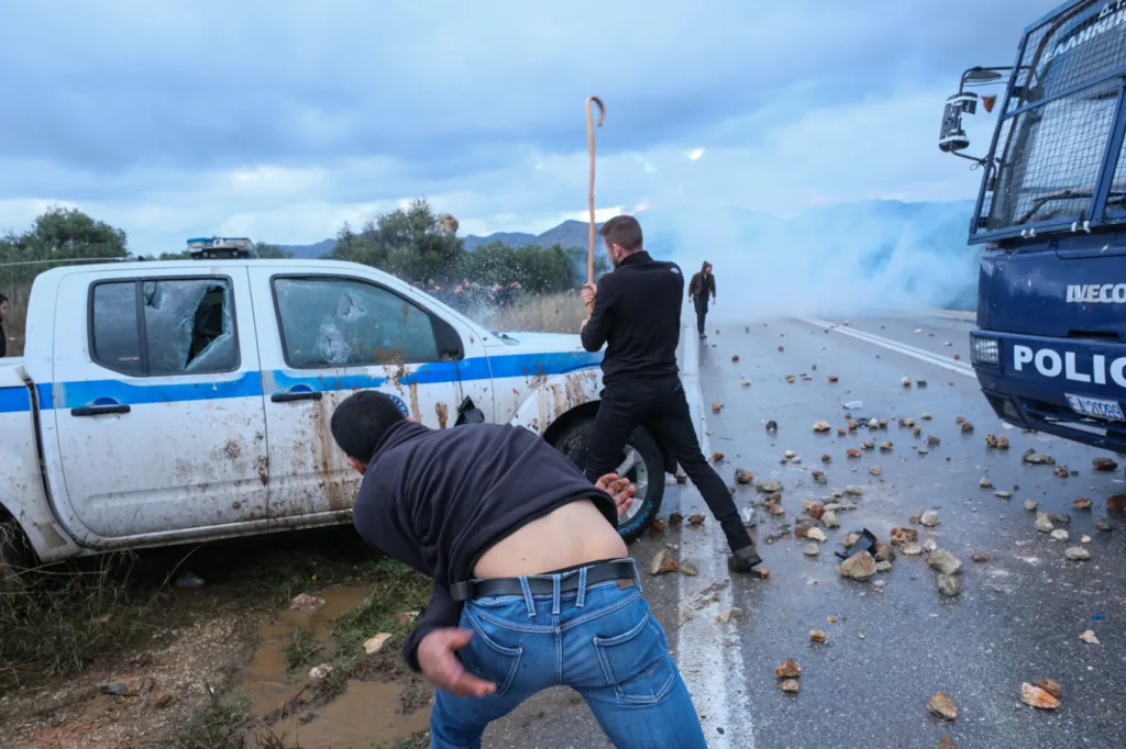 agrotes epithesi mploka kriti