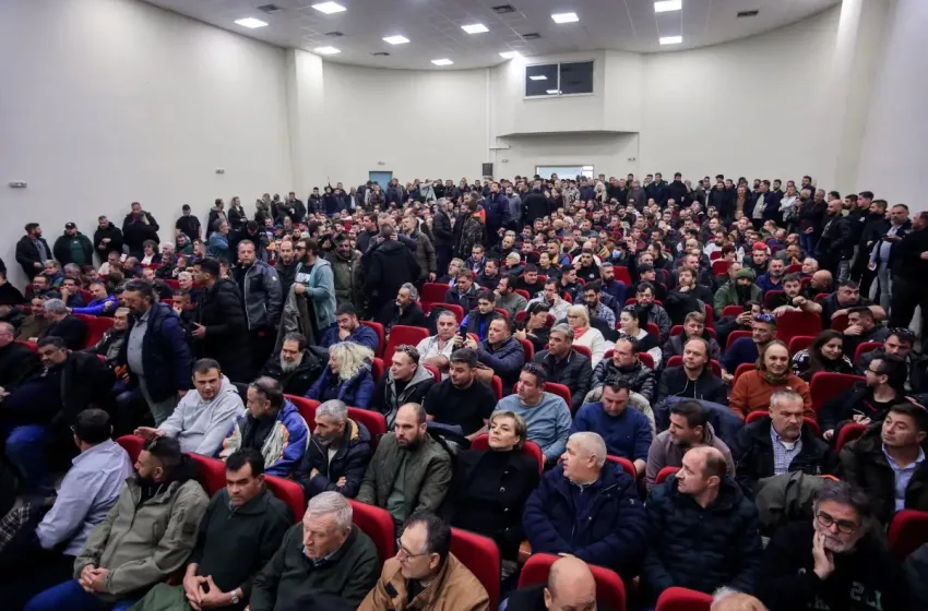  Αγρότες: Στέλνουν αιτήματα και περιμένουν απαντήσεις πριν τη συνάντηση στο Μαξίμου