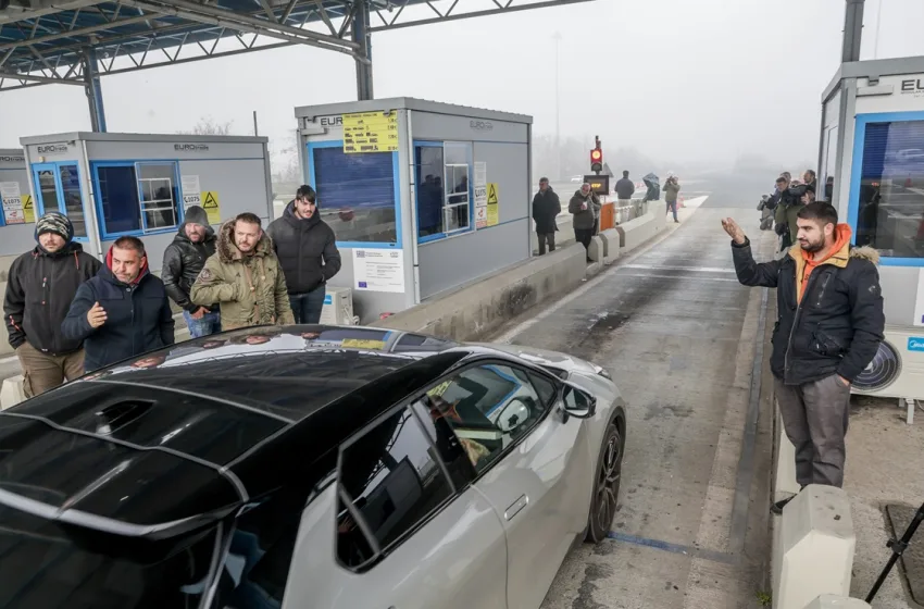  Αγρότες:Ανοίγουν μπάρες διοδίων και δρόμους από Τρίτη έως Παρασκευή διευκολύνοντας εκδρομείς και επαγγελματίες του τουρισμού