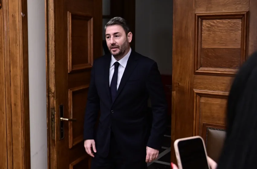  ΠΑΣΟΚ: Κινήσεις για εδραίωση του ηγετικού ρόλου στην Κεντροαριστερά ενόψει… Τσίπρα