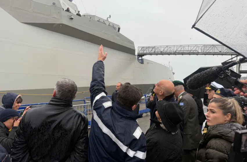  Παραδόθηκε η φρεγάτα “Κίμων”-Δένδιας: “Δημιουργούμε το ισχυρότερο Πολεμικό Ναυτικό στην ιστορία”