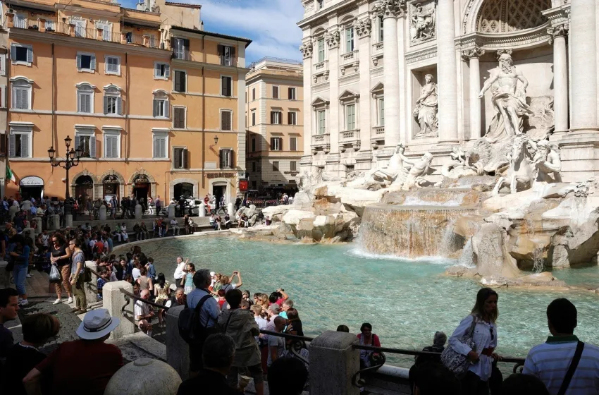  Φοντάνα ντι Τρέβι: Εισιτήριο 2€ για τους τουρίστες από 1η Φεβρουαρίου