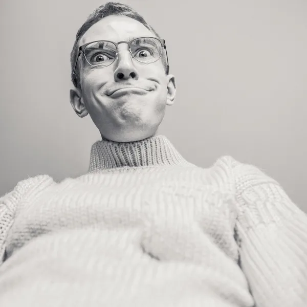 RBF/ Η “αργκό” των μορφασμών που δεν μπορούμε να μεταφράσουμε σωστά…