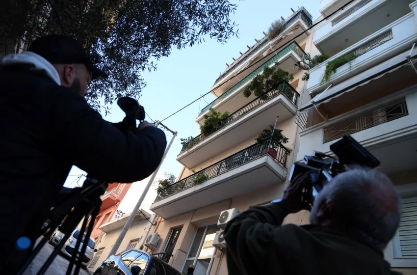  Γκύζη: Άνδρας μαχαίρωσε τη σύζυγό του και αυτοκτόνησε-Σοβαρά τραυματισμένη η γυναίκα