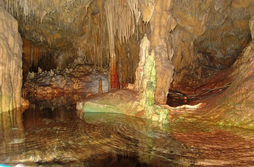  Σπήλαια: Ένας αμύθητος ελληνικός θησαυρός