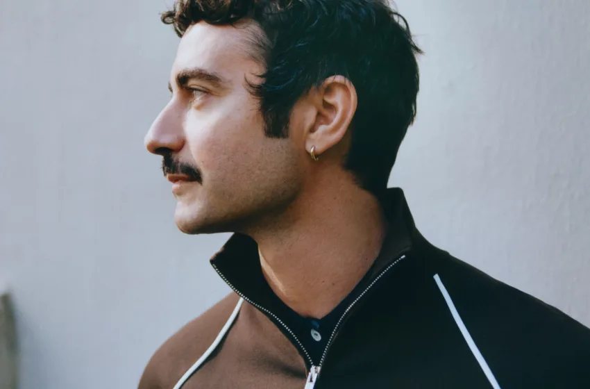  Αποχώρησε ο Ντάριο Βιτάλε από την καλλιτεχνική διεύθυνση του οίκου Versace