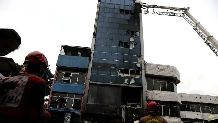  Ινδονησία: Στους 20 ανήλθε ο αριθμός των νεκρών από φωτιά σε κτίριο