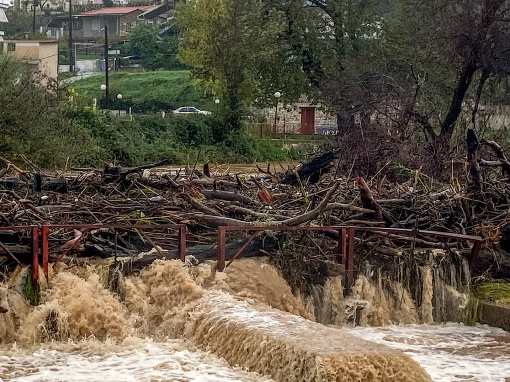 kakokairia plimmires