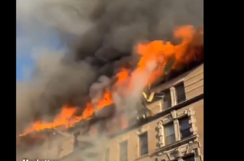  Μεγάλη φωτιά ξέσπασε σε κτήριο στο Μανχάταν – Ένοικοι απομακρύνθηκαν με ασφάλεια