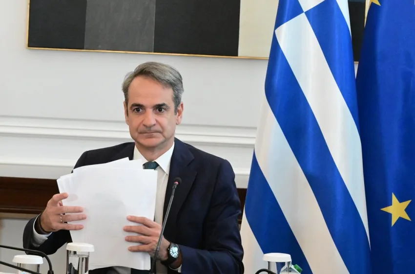  Μαξίμου: Ολοκληρώθηκε η έκτακτη σύσκεψη για το αγροτικό- Τι συζητήθηκε