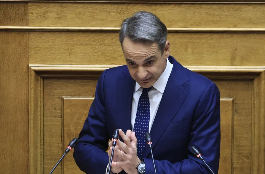  Μητσοτάκης: Επιστροφή δύο ενοικίων σε εκπαιδευτικούς, νοσηλευτές, γιατρούς-Επιστροφή ΕΦΚ στην αντλία για αγρότες