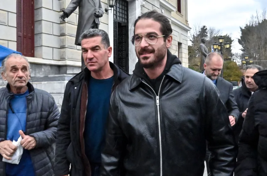  Μουγκοπέτρος: Βαριές κατηγορίες από την εν διαστάσει σύζυγό του-Τι υποστηρίζει στη  μήνυσή της