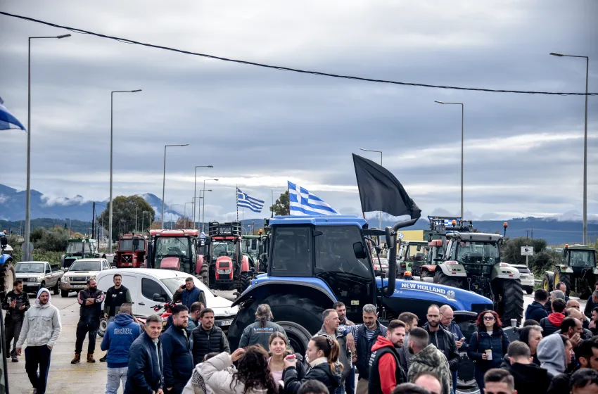  Μετ’ εμποδίων η πρόσβαση στην εθνική οδό Αθηνών- Θεσσαλονίκης και στο Άκτιο
