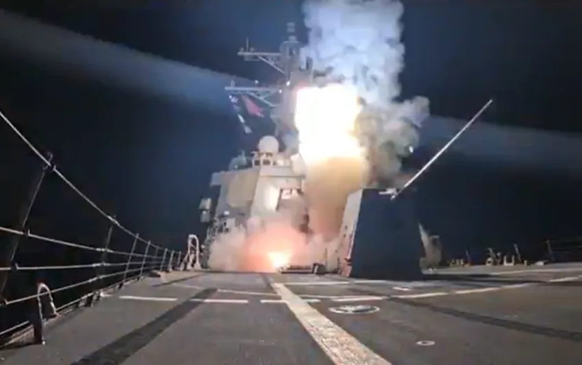  Οι ΗΠΑ βομβάρδισαν θέσεις του ΙΚ στη Νιγηρία- Η ανακοίνωση του αμερικανού προέδρου