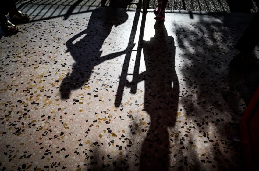  Τα παιδιά της χώρας στον αυτόματο πιλότο