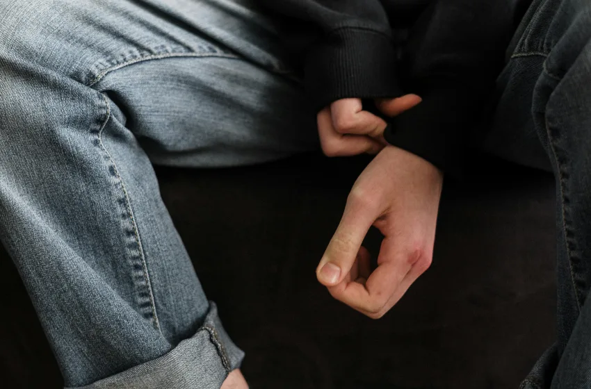  Η μάστιγα των αυτοτραυματισμών των εφήβων – Ποια είναι τα συμπτώματα, που αναζητά κανείς θεραπεία 