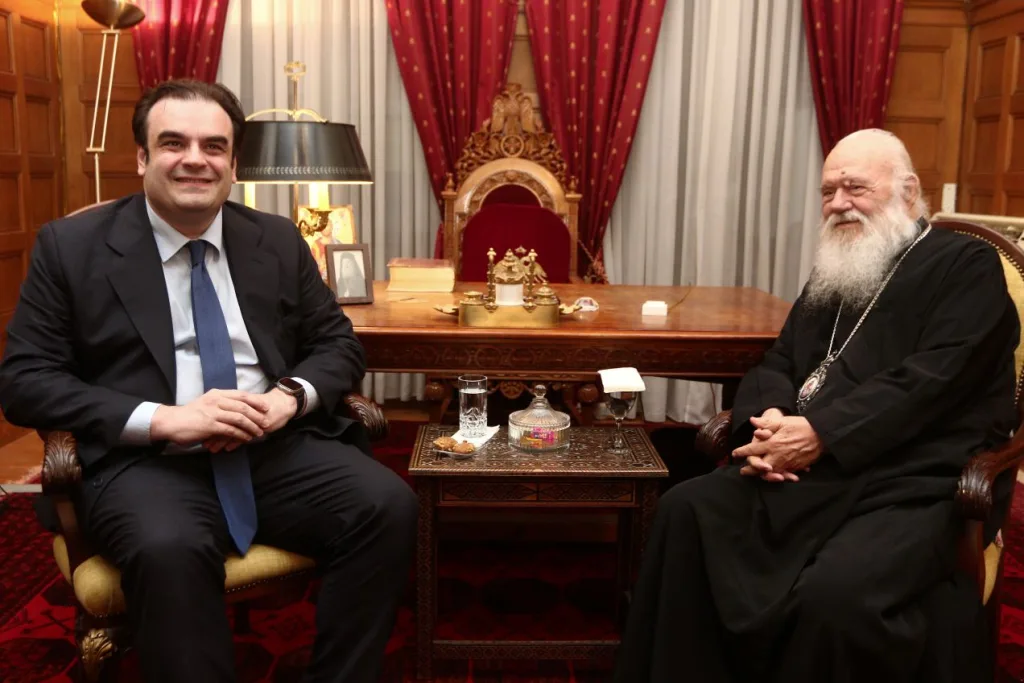 Ο Κυριάκος Πιερρακάκης συναντήθηκε με τον Αρχιεπίσκοπο Ιερώνυμο (εικόνες) 8 pierrakakis ieronymos4