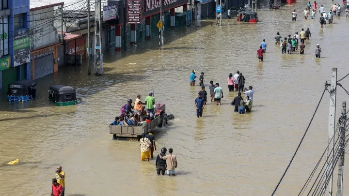  Τρόμος για νέες βροχές στην Ινδονησία και τη Σρι Λάνκα μετά τις φονικές πλημμύρες