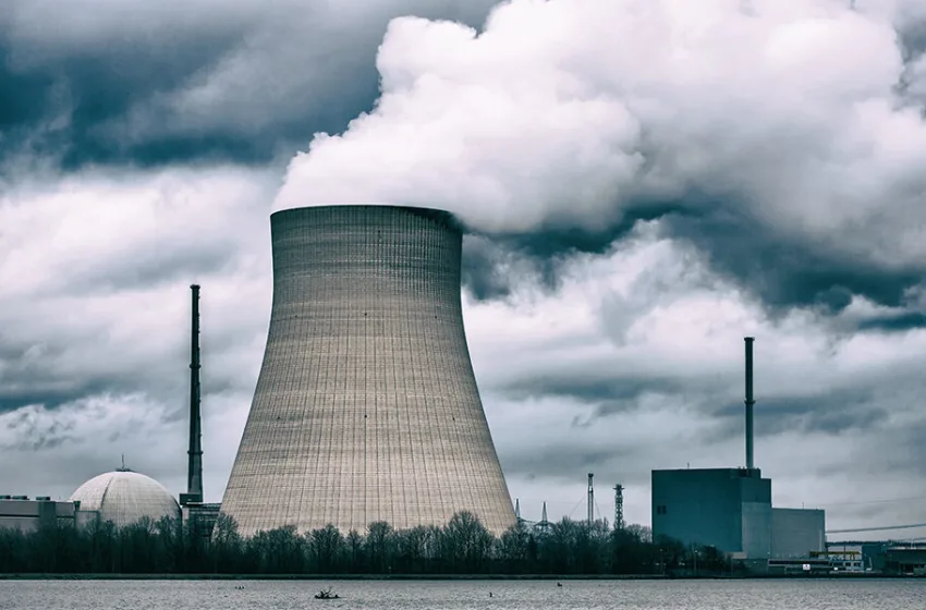  Το Politico αποκαλύπτει την τριγωνική σχέση Γαλλίας-Γερμανίας-Ρωσίας στην κατασκευή πυρηνικών καυσίμων