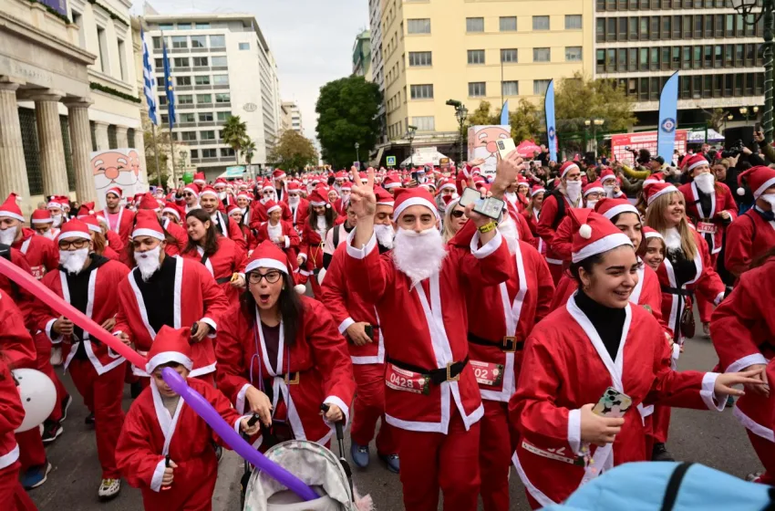  Πλημμύρισε Αϊ Βασίληδες το κέντρο της Αθήνας- Το μήνυμα Δούκα (εικόνες)