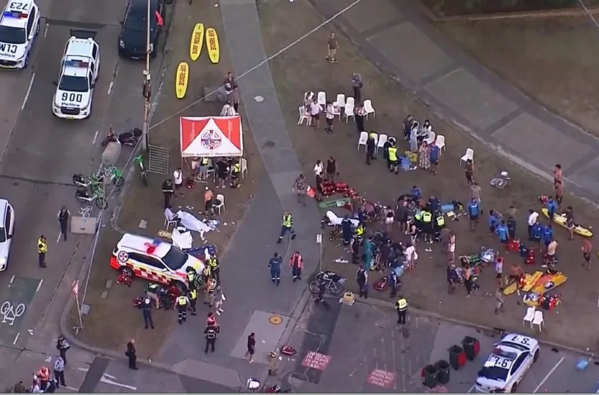  Σίδνεϊ: 12 νεκροί σε επίθεση στη Μπόντι – Σοκαριστικά  βίντεο από τον τρόμο στην παραλία