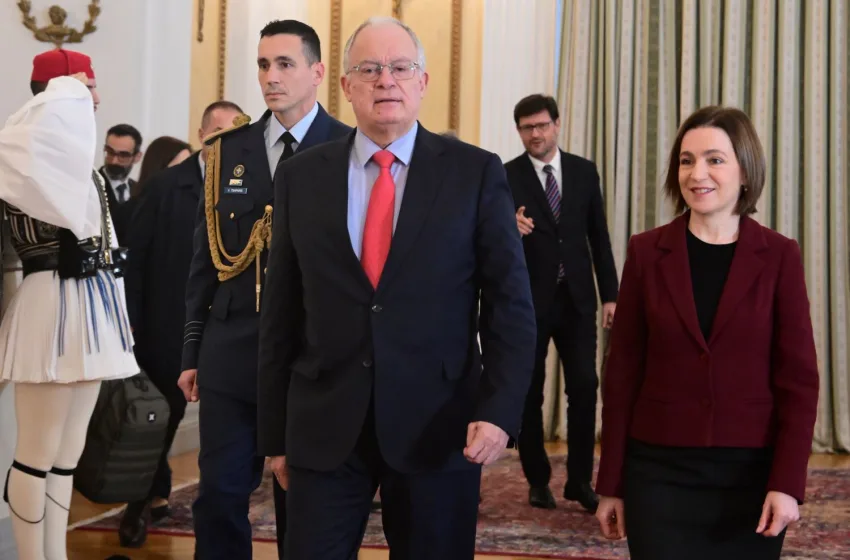  Συνάντηση Τασούλα με Σάντου: Ελλάδα και Μολδαβία συνδέονται με γερούς ιστορικούς δεσμούς