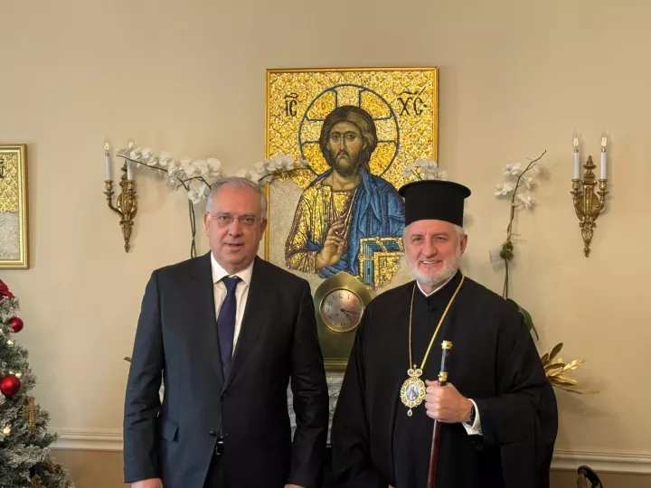  Συνάντηση Θεοδωρικάκου με τον Αρχιεπίσκοπο Αμερικής Ελπιδοφόρο