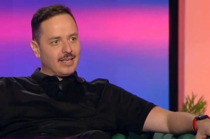  Αλέξανδρος Τσουβέλας μετά τις αντιδράσεις: “Ο Χριστός αντί για Καγιέν είχε ενα γαϊδουράκι και δίδαξε μόνο αγάπη”