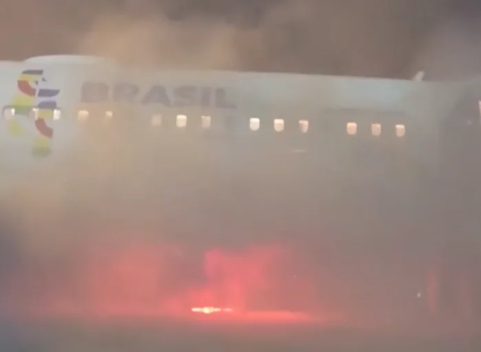  Βραζιλία: Φωτιά σε αεροδρόμιο- Εκκενώθηκε αεροσκάφος με 169 επιβάτες (vid)