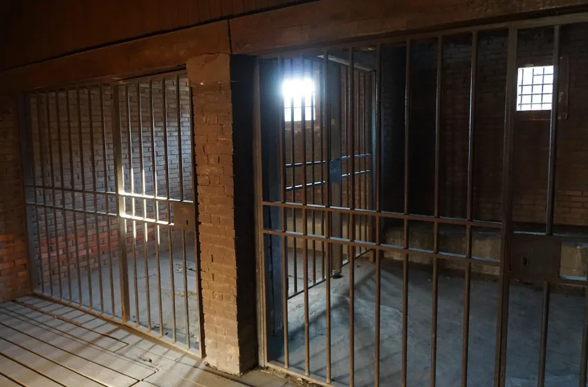  Μ. Βρετανία: Ο πετυχημένος επιχειρηματίας ήταν απατεώνας ολκής