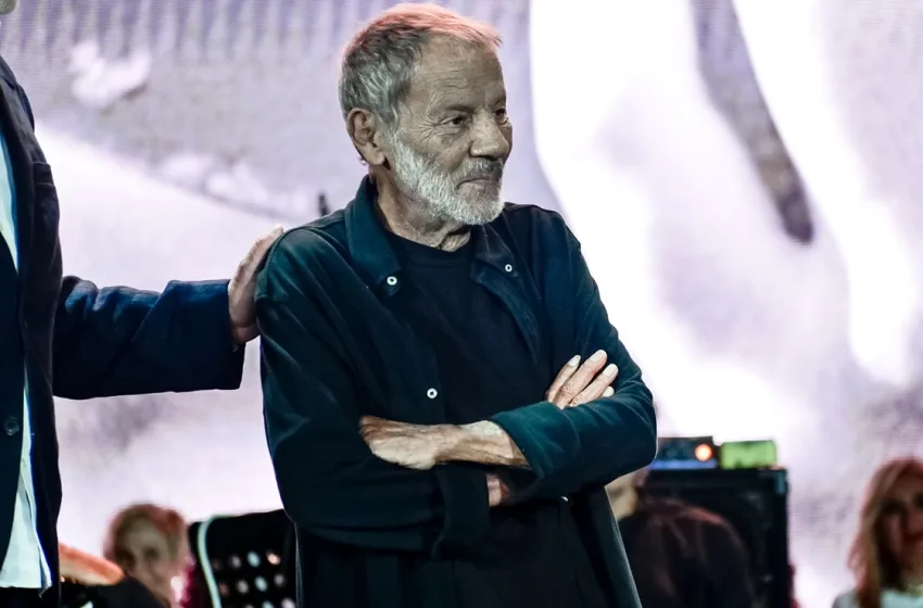  Ο Ξαρχάκος παρεμβαίνει υπέρ του Γιώργου Χατζιδάκι στο θέμα με τις συναυλίες με έργα του Μάνου Χατζιδάκι